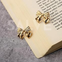 gold earrings women