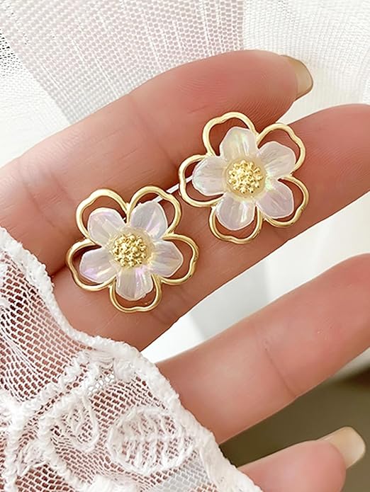 flower stud earrings