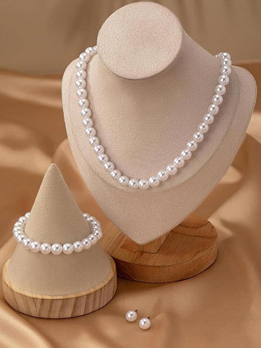 Pearl necklace set